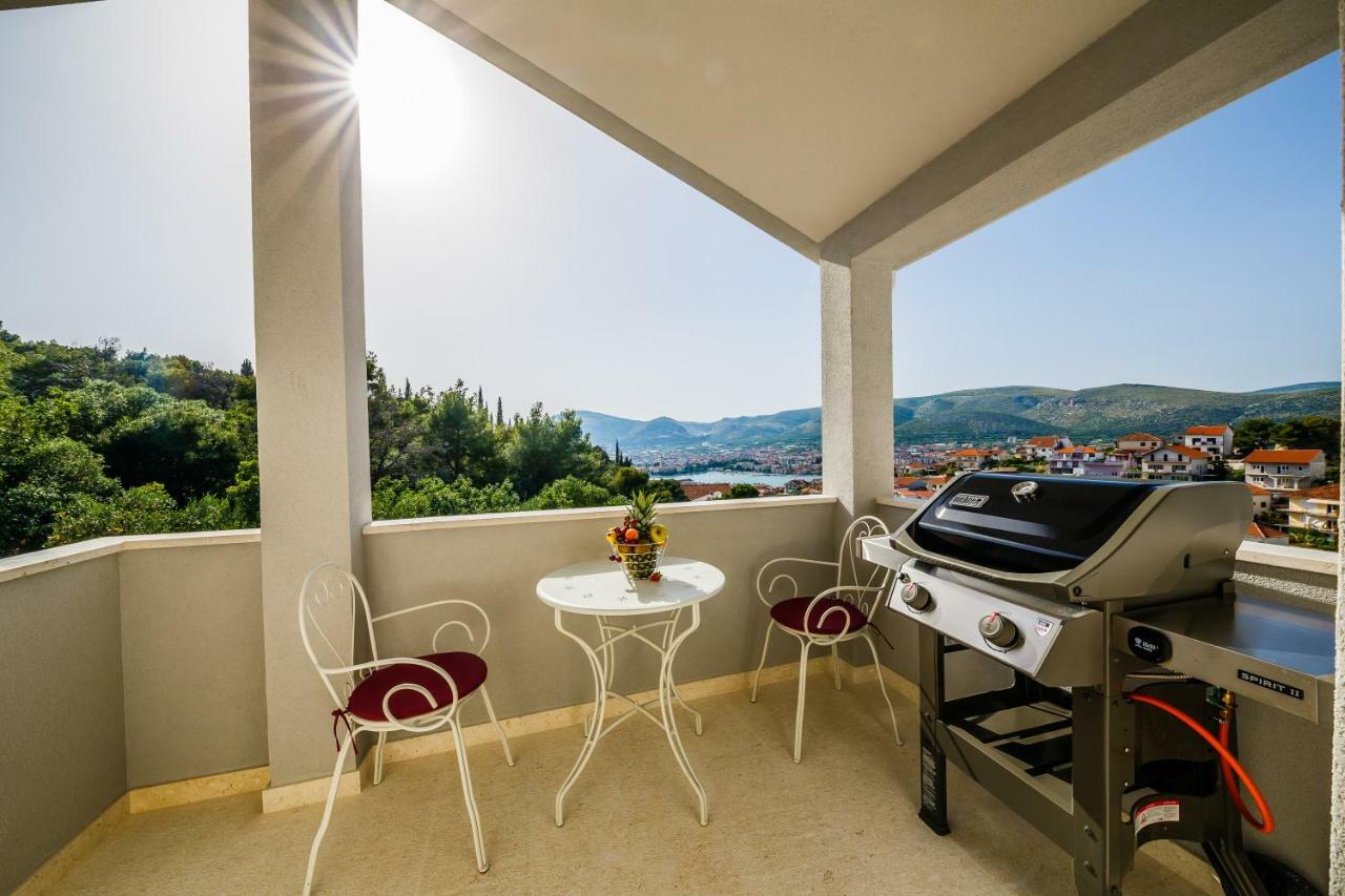 Villa Milena-With A Pool Trogir Bagian luar foto